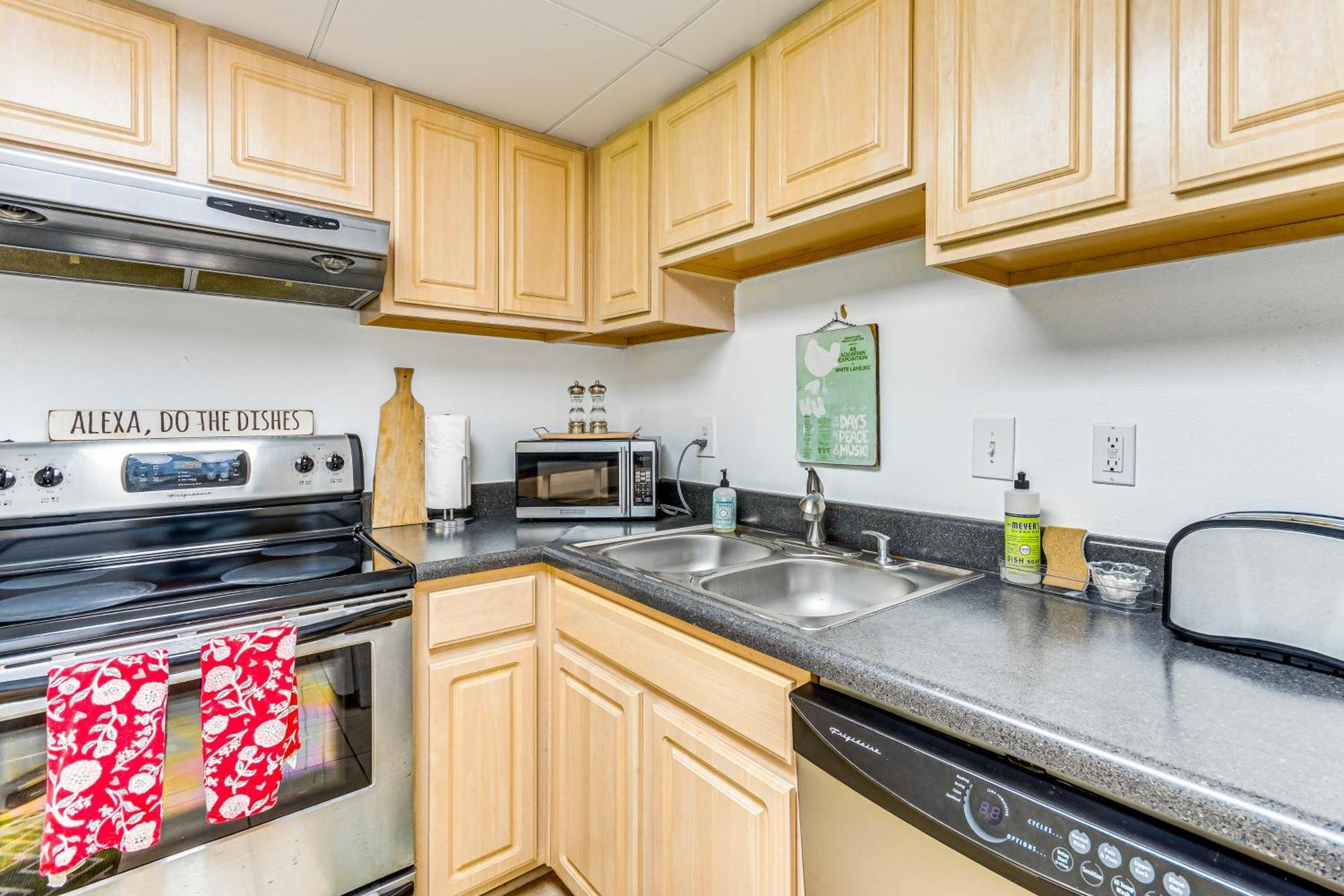 Eco-Bungalow Condo Pensacola Beach Access! Buitenkant foto